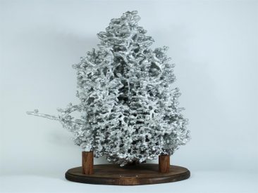 OF ANTS AND ALUMINUM: THE WORLD OF ANT HILL ART