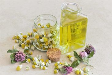 The Art of Aromatherapy and Its Health Benefits