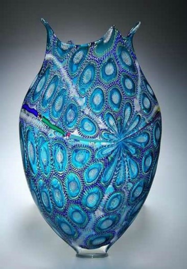 THE STUNNING ARTISTRY OF GLASS BLOWING