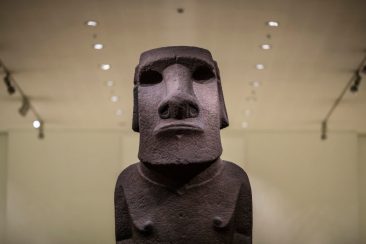 Easter Island Mayor Says Moai Sculpture is Best Left in Britain