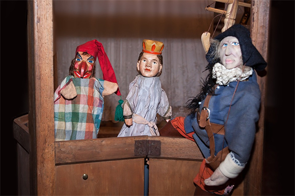 Types of puppets